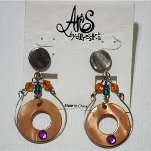 Treska Circle Peach‎ beaded dangle earrings new!!!